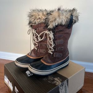 Sorel - Women’s Joan of Arctic Waterproof Boots (Brown)